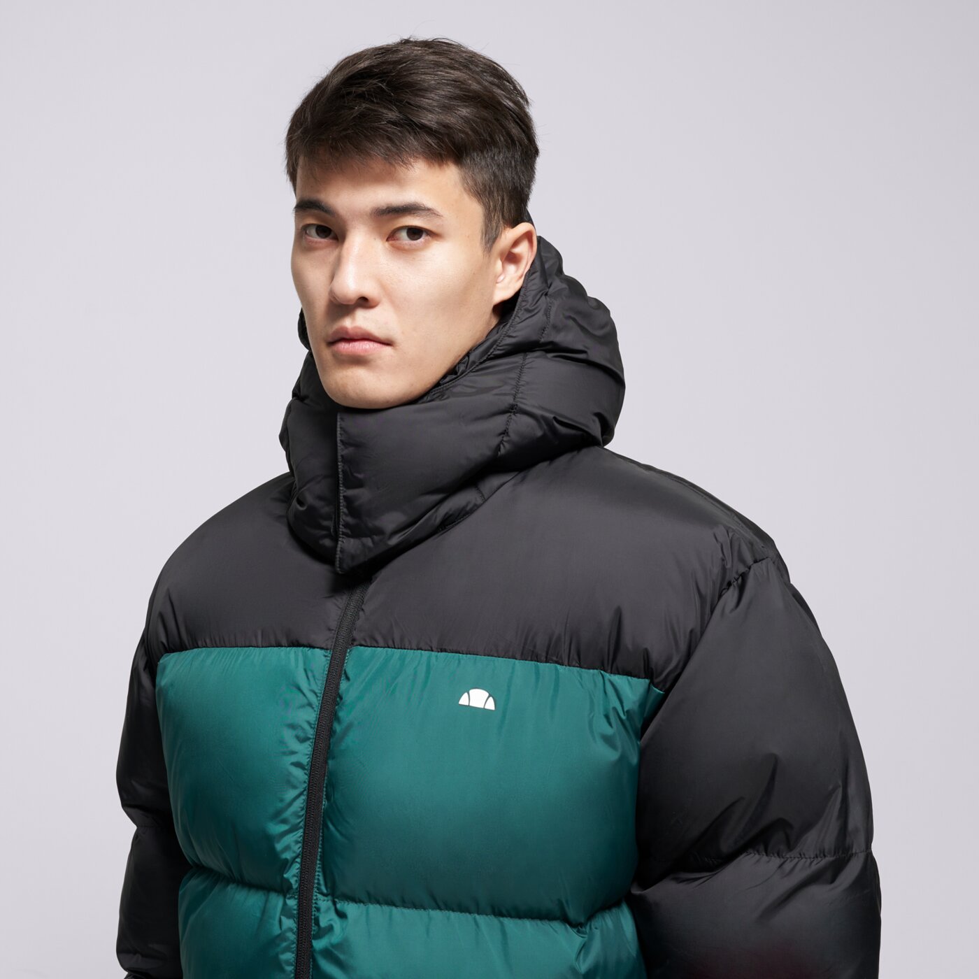 Мъжко зимно яке ELLESSE ЯКЕ ПУХЕН DENEGRI PADDED BLK/DGREEN JACKET shb23618070 цвят черен