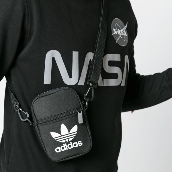 Дамски сак ADIDAS ЧАНТА TREFOIL FESTIVAL BAG ei7411 цвят черен