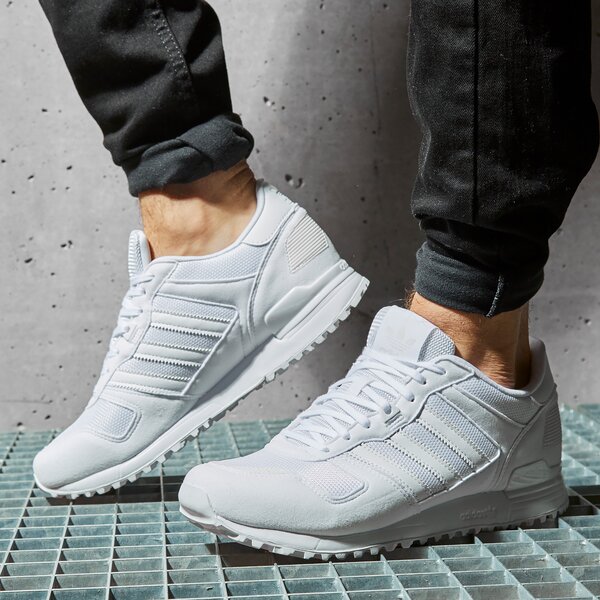 Мъжки маратонки ADIDAS ZX 700  fz2817 цвят бял