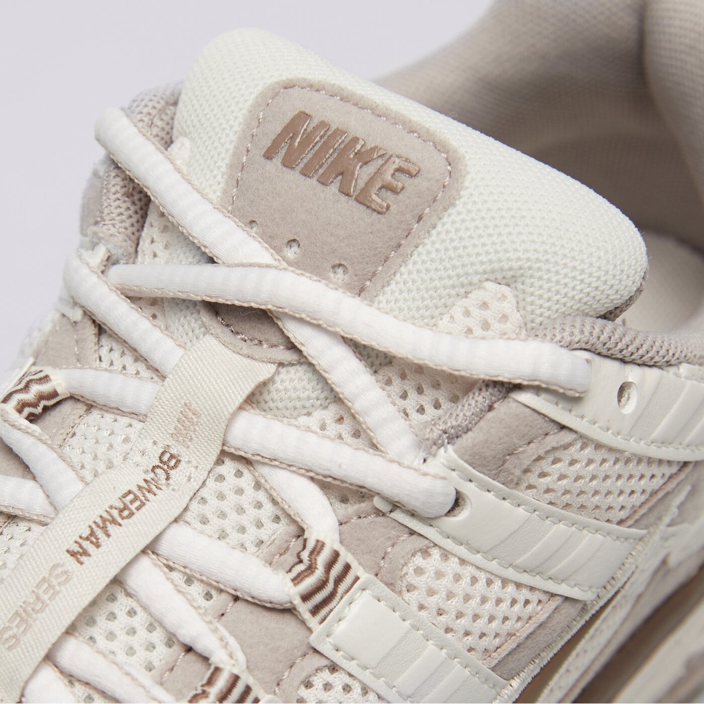 Дамски маратонки NIKE W P-6000  hv6353-001 цвят бежов