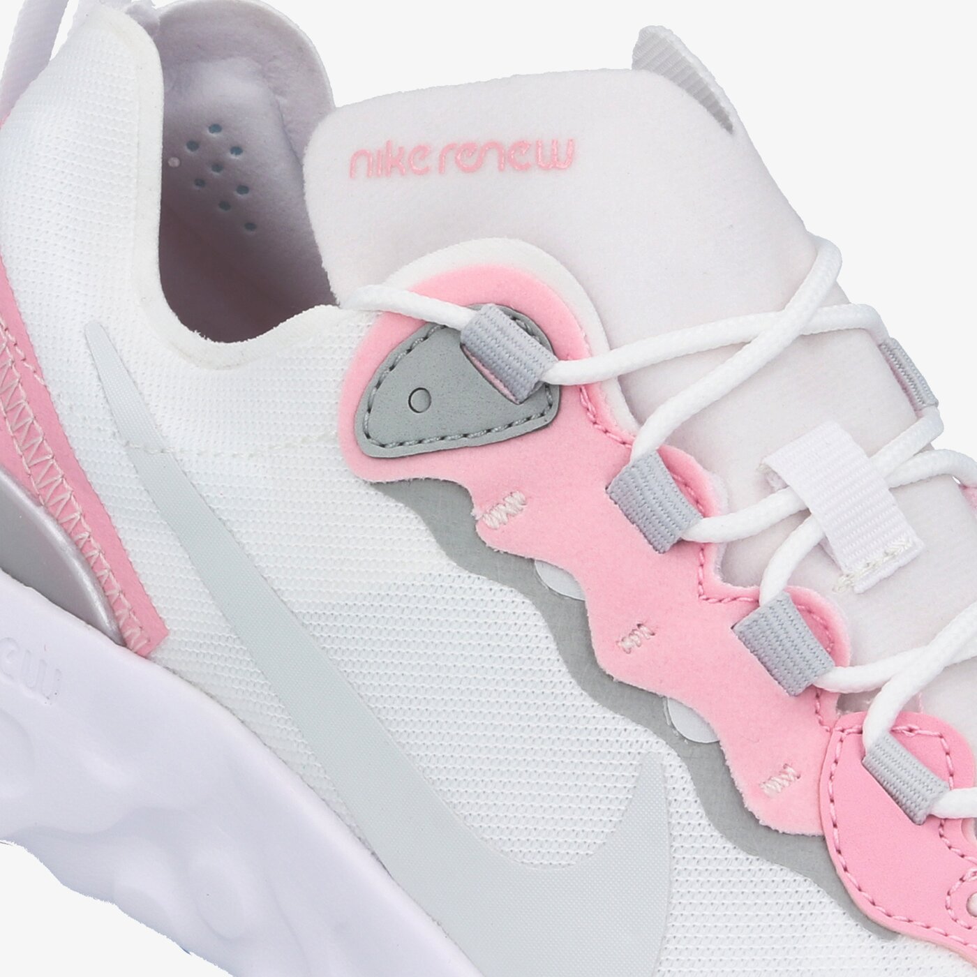 Детски маратонки NIKE RENEW ELEMENT 55 ck4081-102 цвят бял