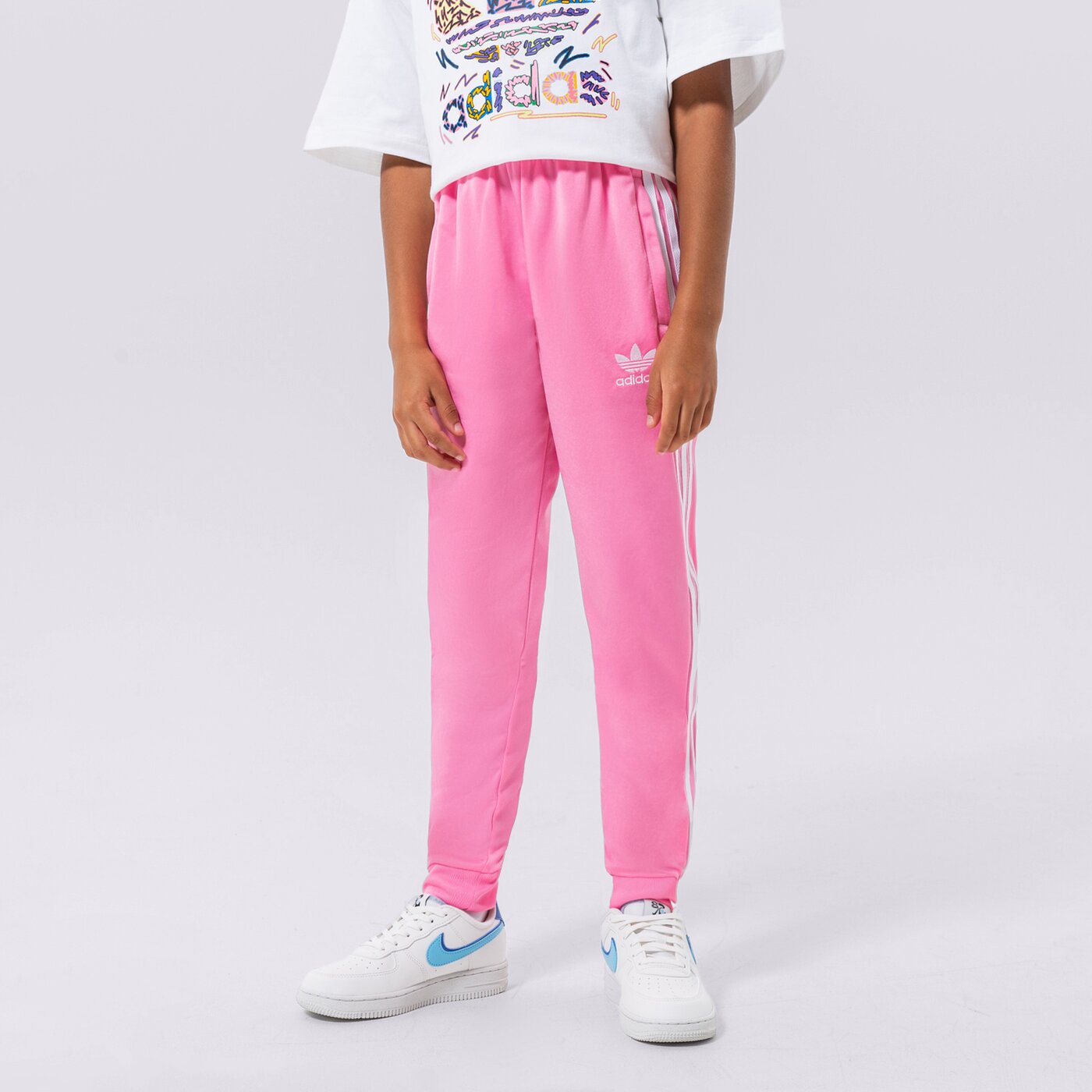 Детски панталони ADIDAS ПАНТАЛОНИ SST TRACK PANTS GIRL hk0329 цвят розов