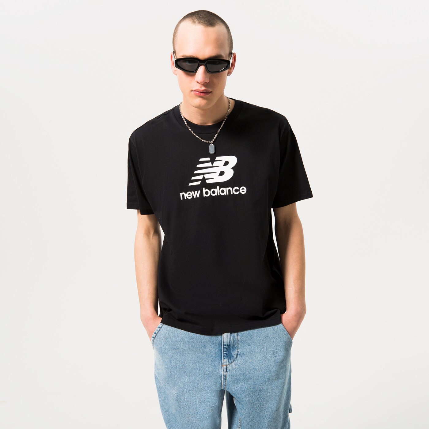 Мъжка тениска NEW BALANCE ТЕНИСКА NB ESSENTIALS LOGO TEE mt31541bk цвят черен