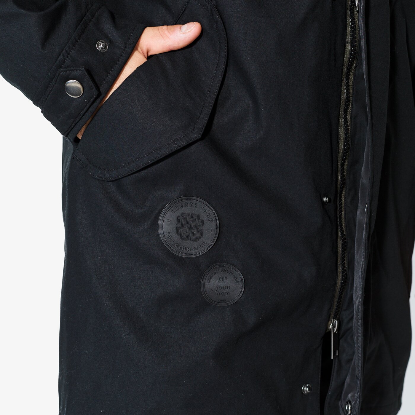 Мъжко зимно яке CONFRONT ЯКЕ SAFFRON cf37kum19001 цвят черен