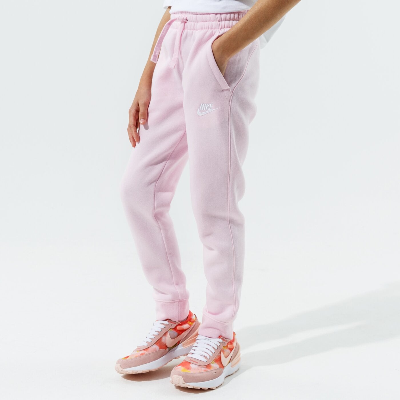 Детска тениска NIKE КОМПЛЕКТ SPORTSWEAR GIRL bv3634-663 цвят розов