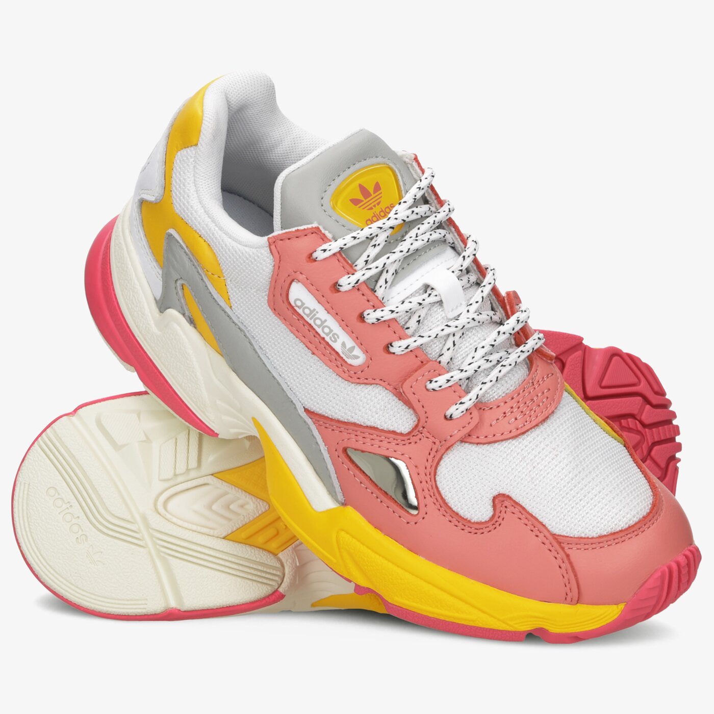 Дамски маратонки ADIDAS FALCON W eg9933 цвят бял