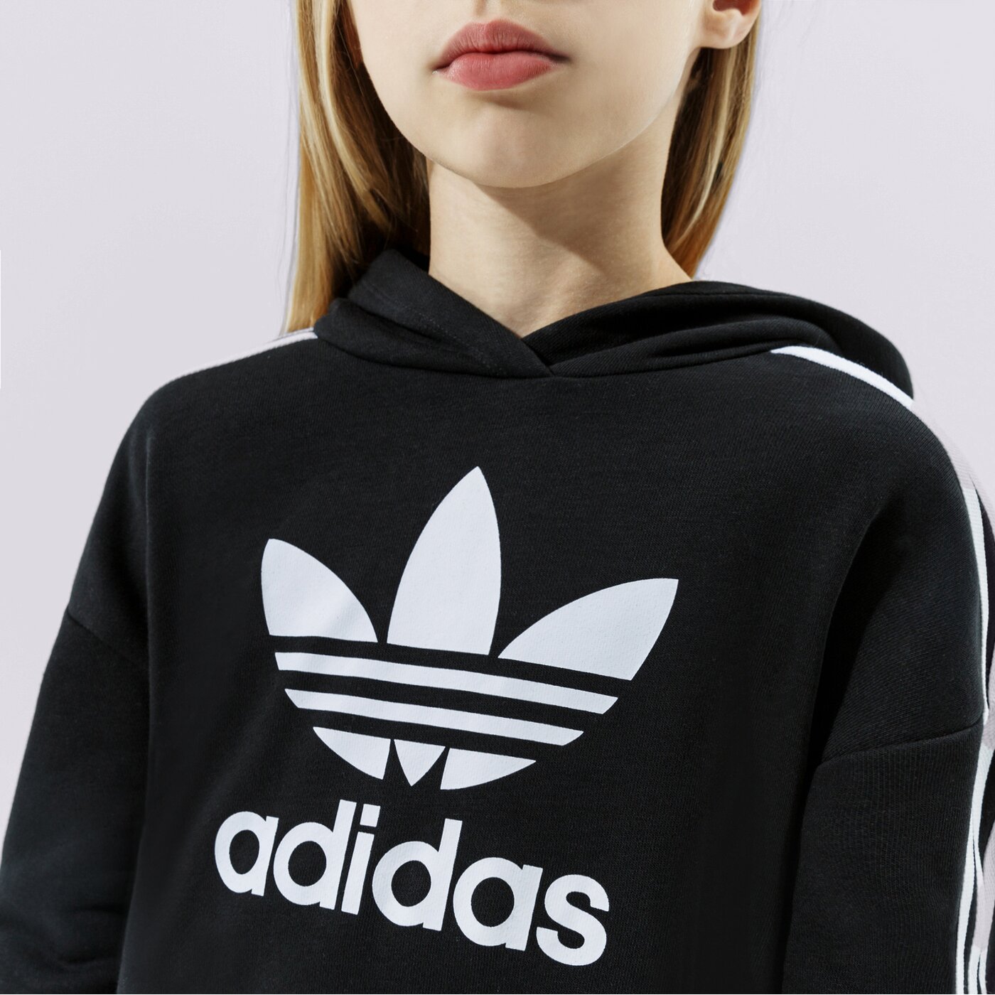 Детски суичър ADIDAS СУИТЧЪР С КАЧУЛКА CROPPED HOODIE GIRL h32337 цвят черен