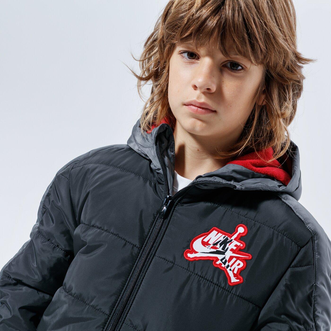 Детска преходно яке JORDAN СУИТЧЪР СЪС ЗАКОПЧАВАНЕ С   КАЧУЛКА JUMPMAN CLASSIC P 957917-023 цвят черен