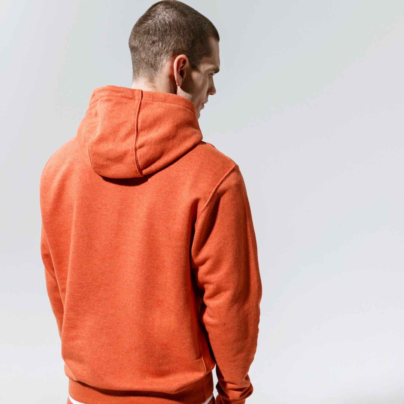 Мъжки суичър NIKE СУИТЧЪР С КАЧУЛКА SPORTSWEAR da0680-812 цвят оранжев