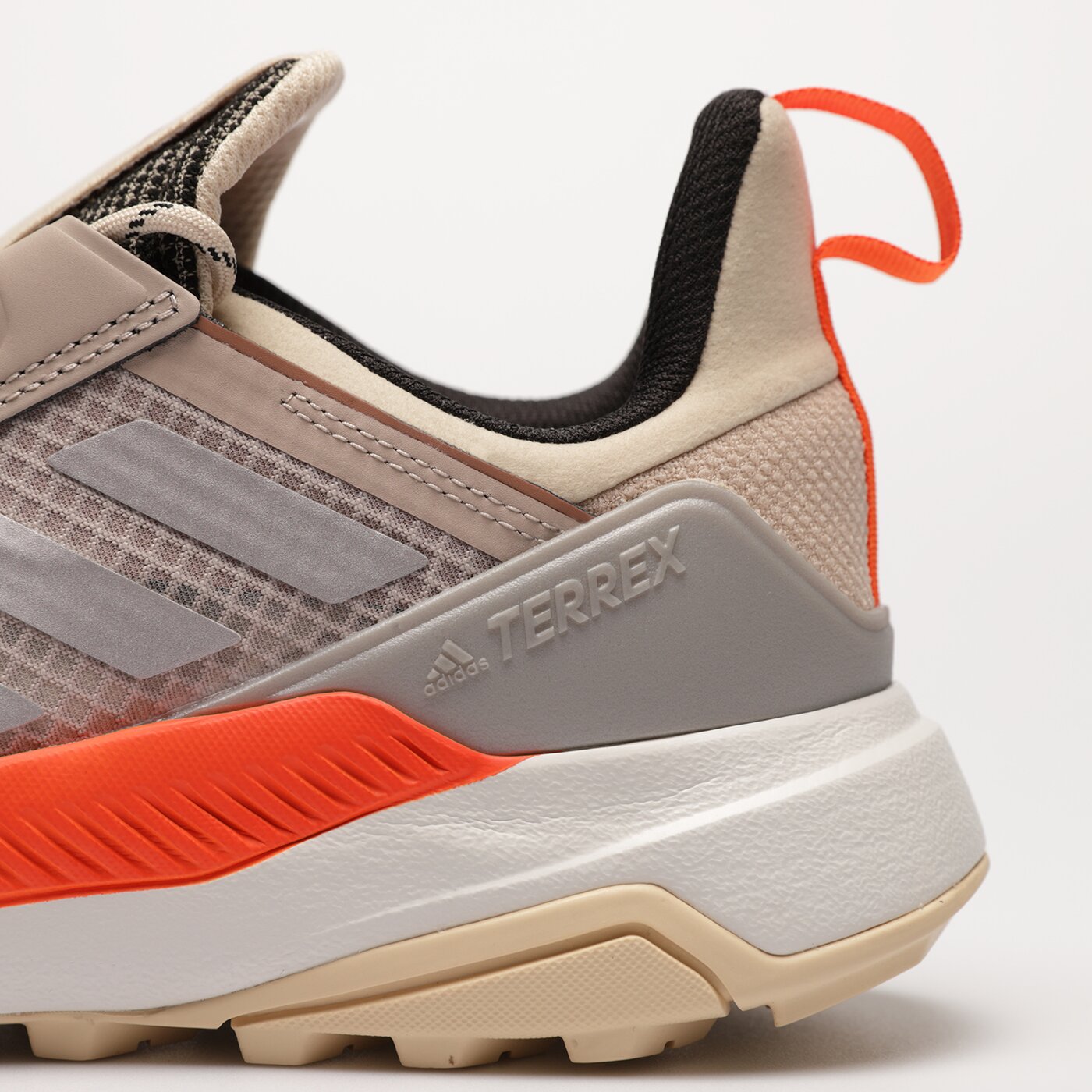 Мъжки зимни обувки ADIDAS TERREX TRAILMAKER hp2079 цвят бежов