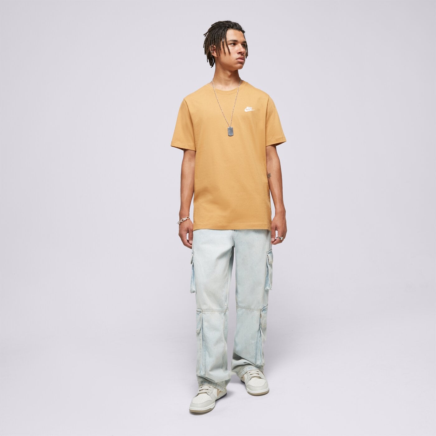 Мъжка тениска NIKE ТЕНИСКА M NSW CLUB TEE ar4997-224 цвят кафяв