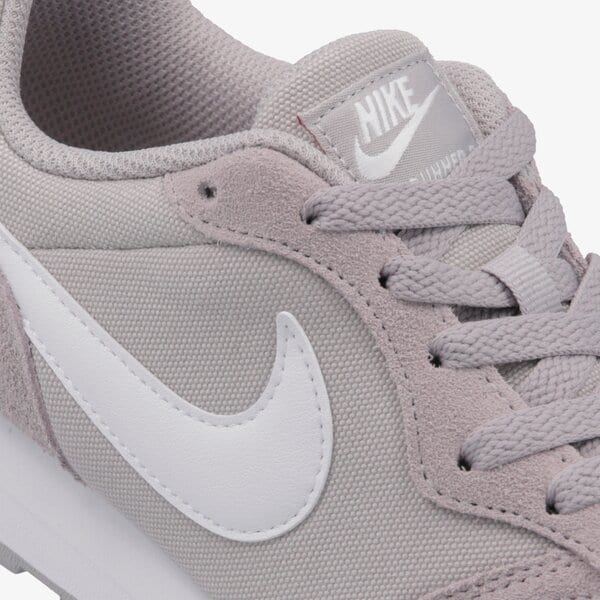Детски маратонки NIKE MD RUNNER 2 PE (GS) av5110-001 цвят сив
