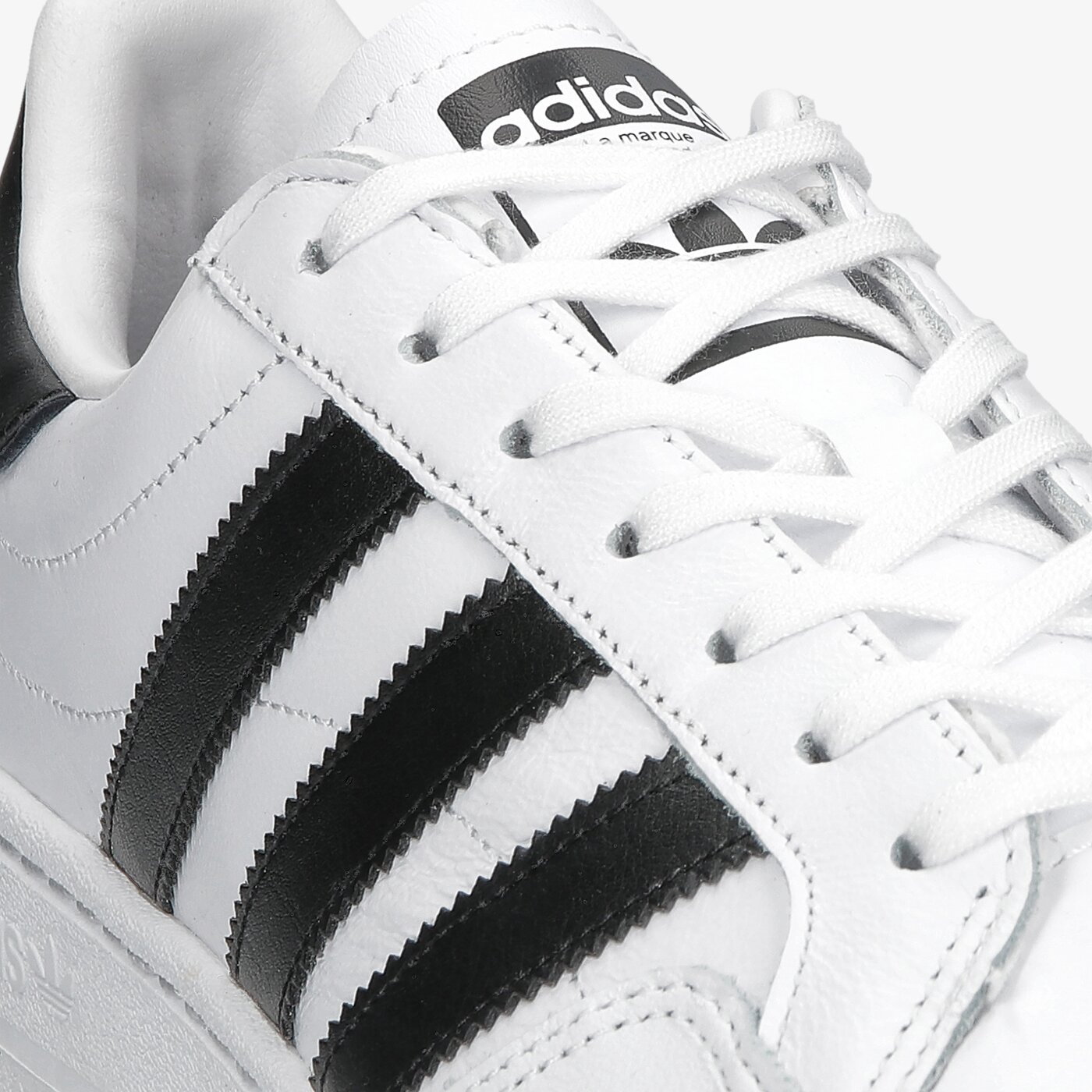 Мъжки маратонки ADIDAS MODERN 80 EUR COURT eg9734 цвят бял