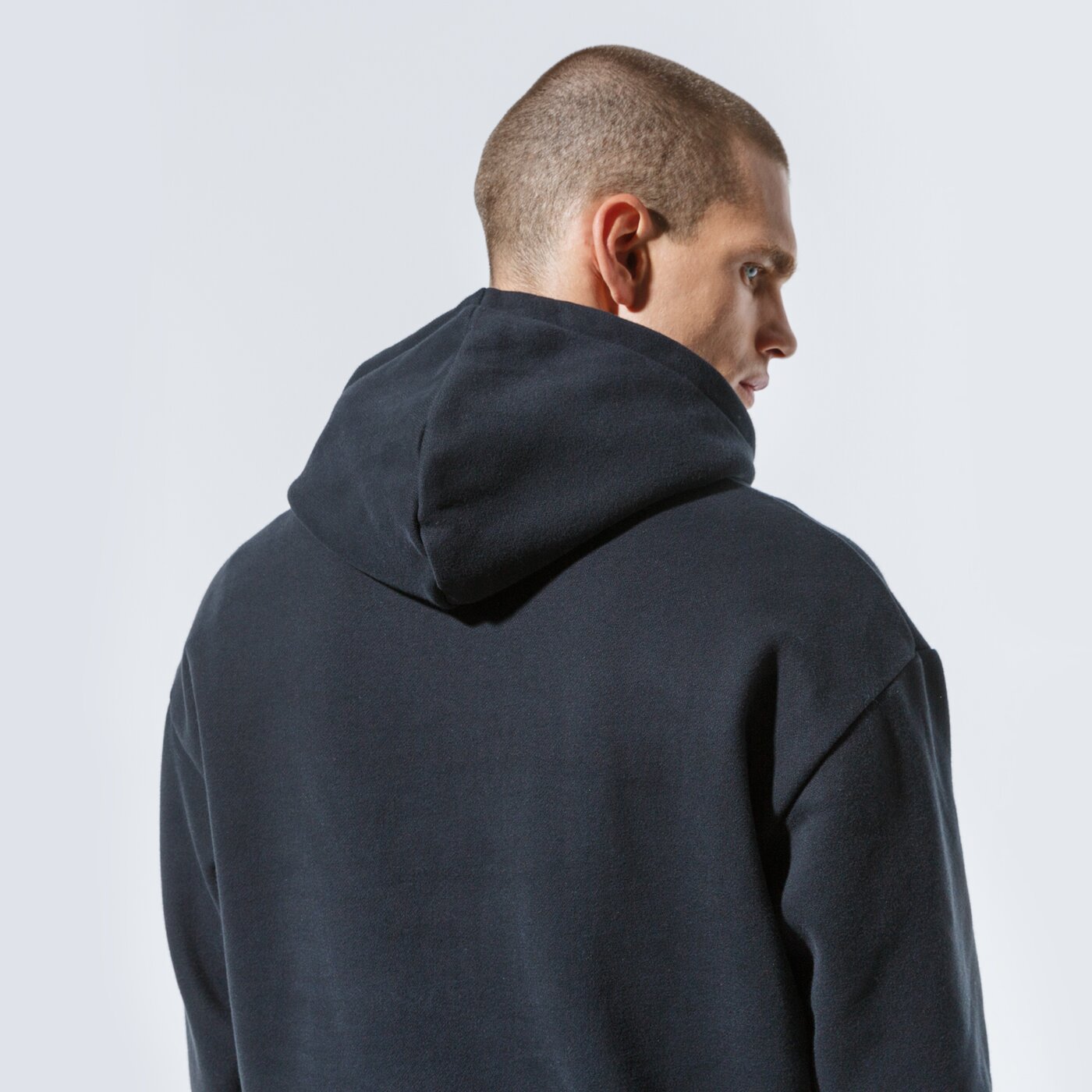 Мъжки суичър PUMA СУИТЧЪР С КАЧУЛКА PUMA CLUB HOODIE 59879001 цвят черен