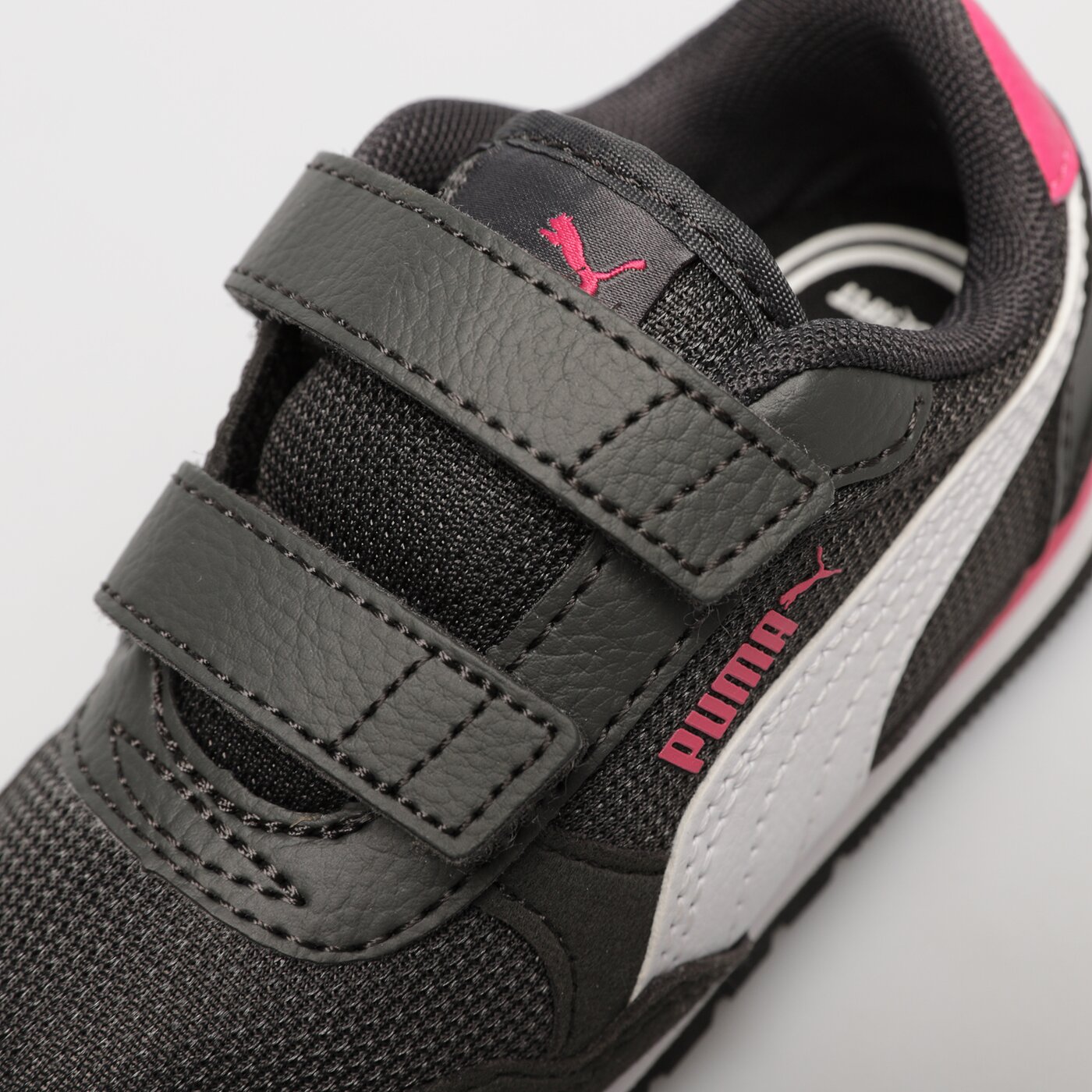 Детски маратонки PUMA ST RUNNER V3 MESH V INF 385512 16 цвят черен