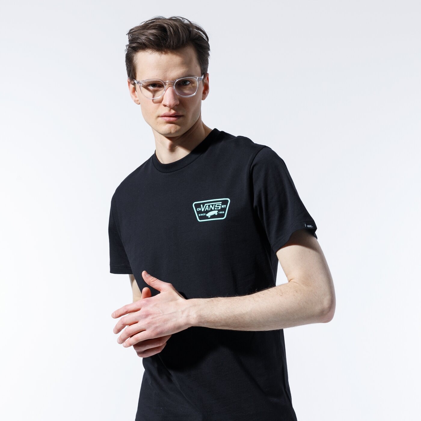 Мъжка тениска VANS ТЕНИСКА FULL PATCH BACK SS vn0a3h5kylo1 цвят черен