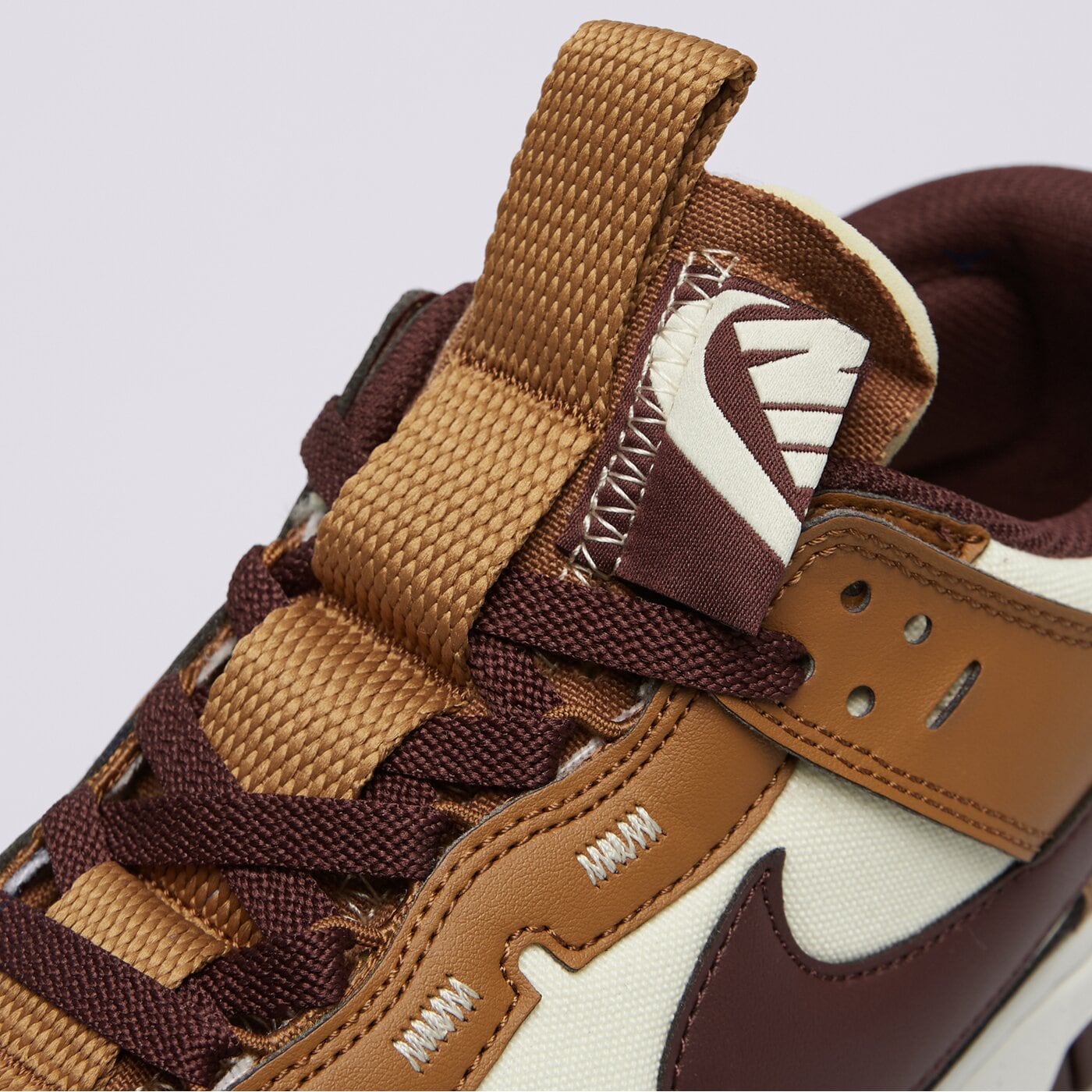 Мъжки маратонки NIKE DUNK LOW JUMBO fq8248-200 цвят кафяв