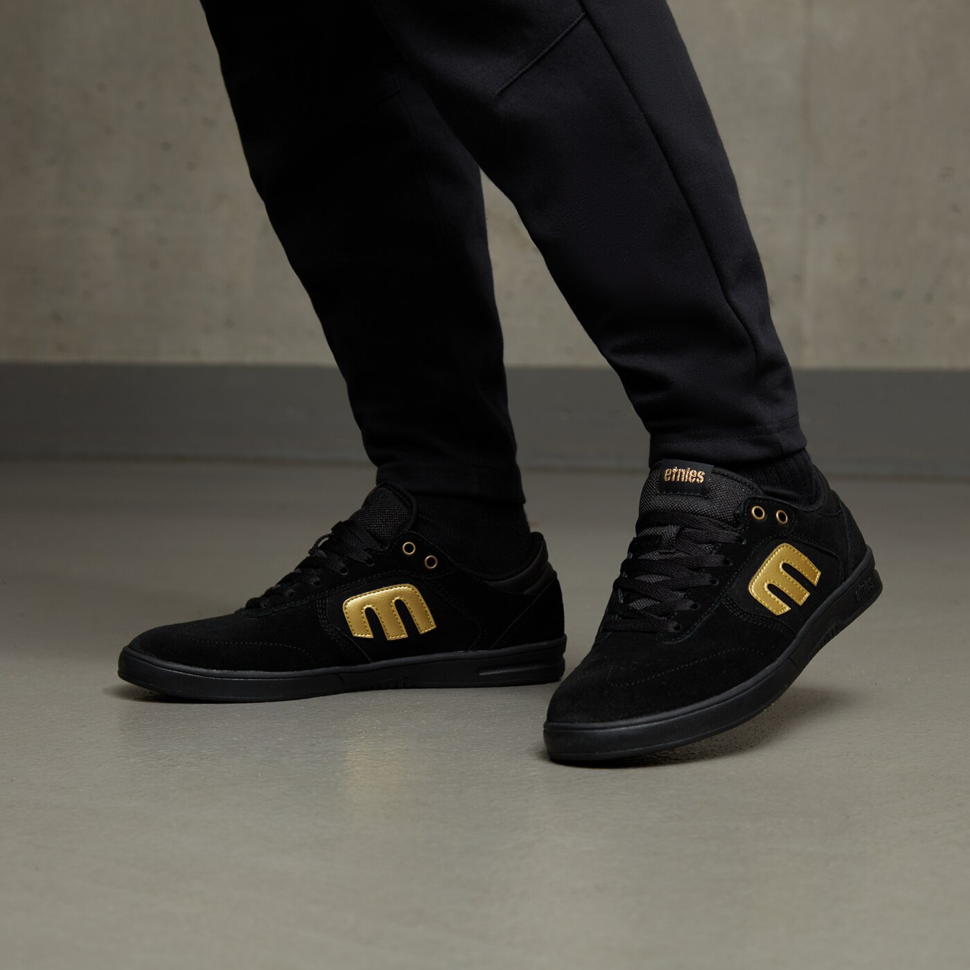 Мъжки маратонки ETNIES WINDROW 4101000551970 цвят черен