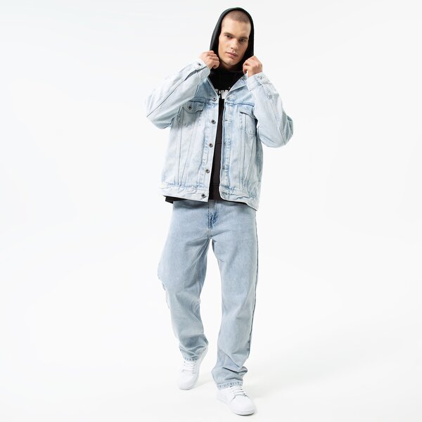 Мъжки суичър LEVI'S СУИТЧЪР С КАЧУЛКА RELAXED GRAPHIC PO 38479-0079 цвят черен