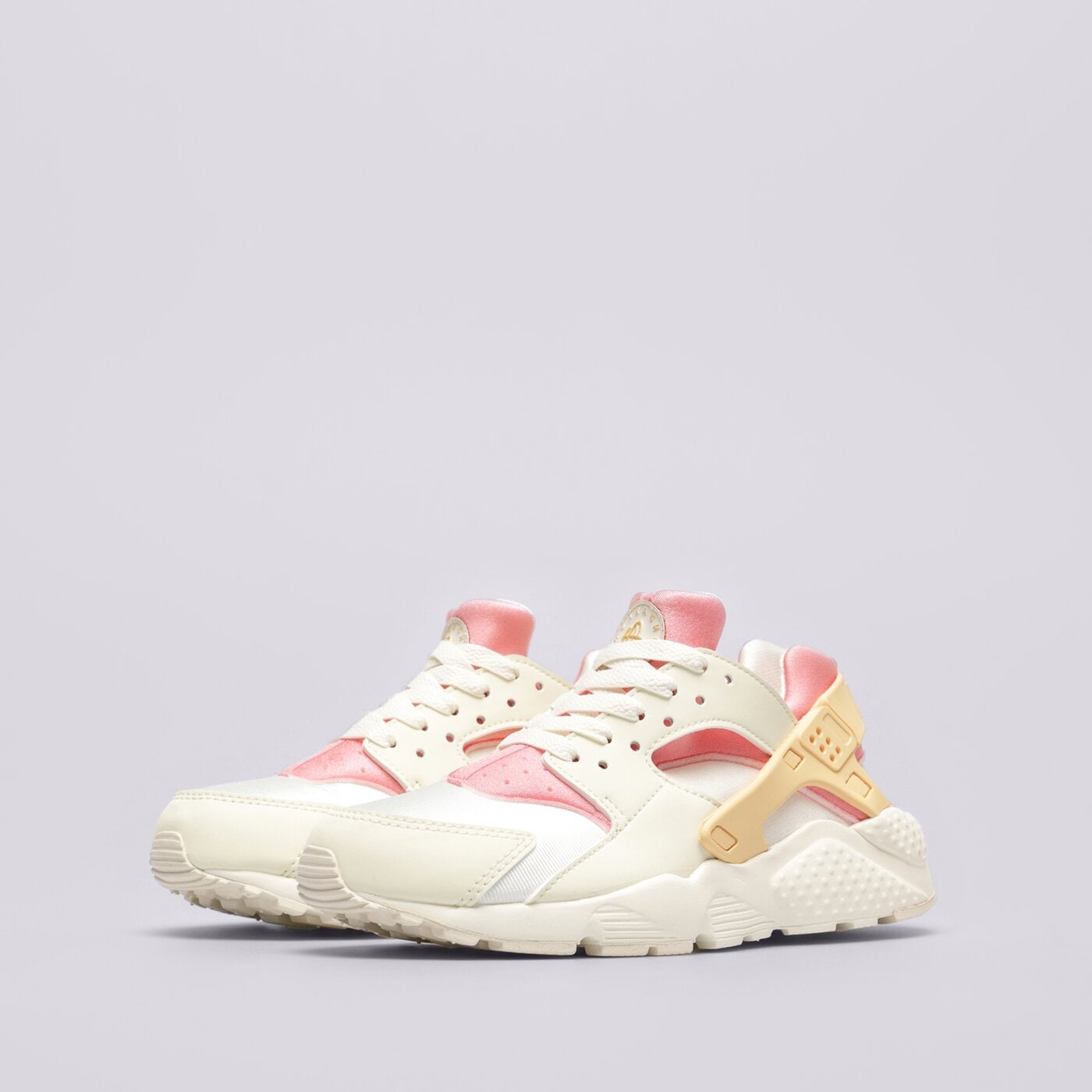 Детски маратонки NIKE HUARACHE RUN  654275-118 цвят кремав
