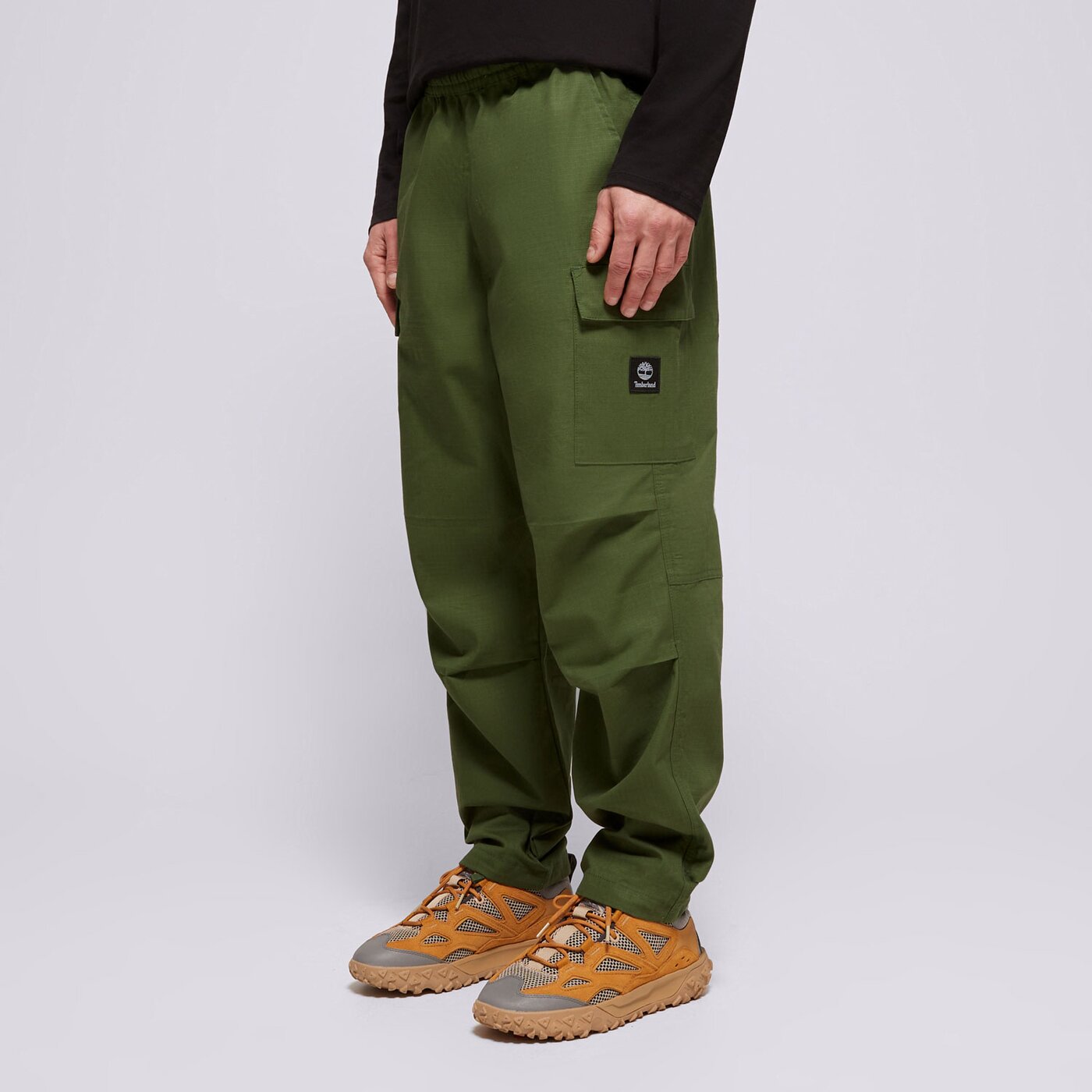 Мъжки панталони TIMBERLAND ПАНТАЛОНИ WOVEN   BADGE RIPSТОП CARGO PANT tb0a656fein1 цвят каки