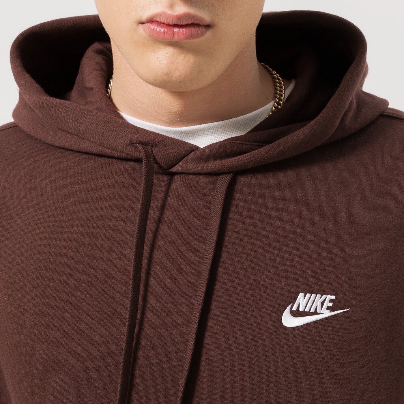 Мъжки суичър NIKE СУИТЧЪР С КАЧУЛКА SPORTSWEAR CLUB FLEECE bv2654-227 цвят кафяв