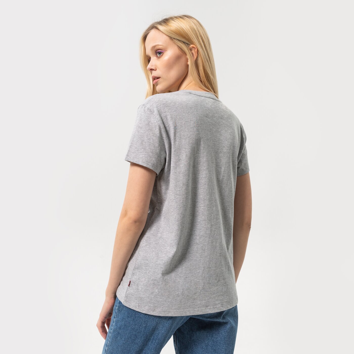 Дамска тениска LEVI'S ТЕНИСКА THE PERFECT TEE 17369-1692 цвят сив