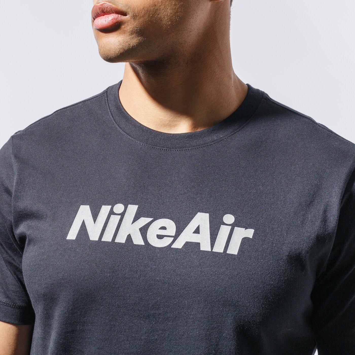 Мъжка тениска NIKE ТЕНИСКА SPORTSWEAR cu7344-010 цвят черен