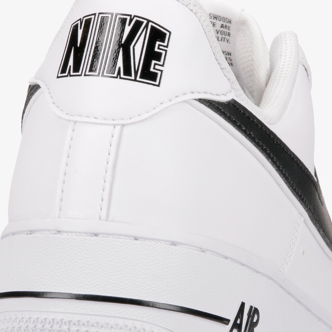 Мъжки маратонки NIKE AIR FORCE 1 '07  ao2423-101 цвят бял