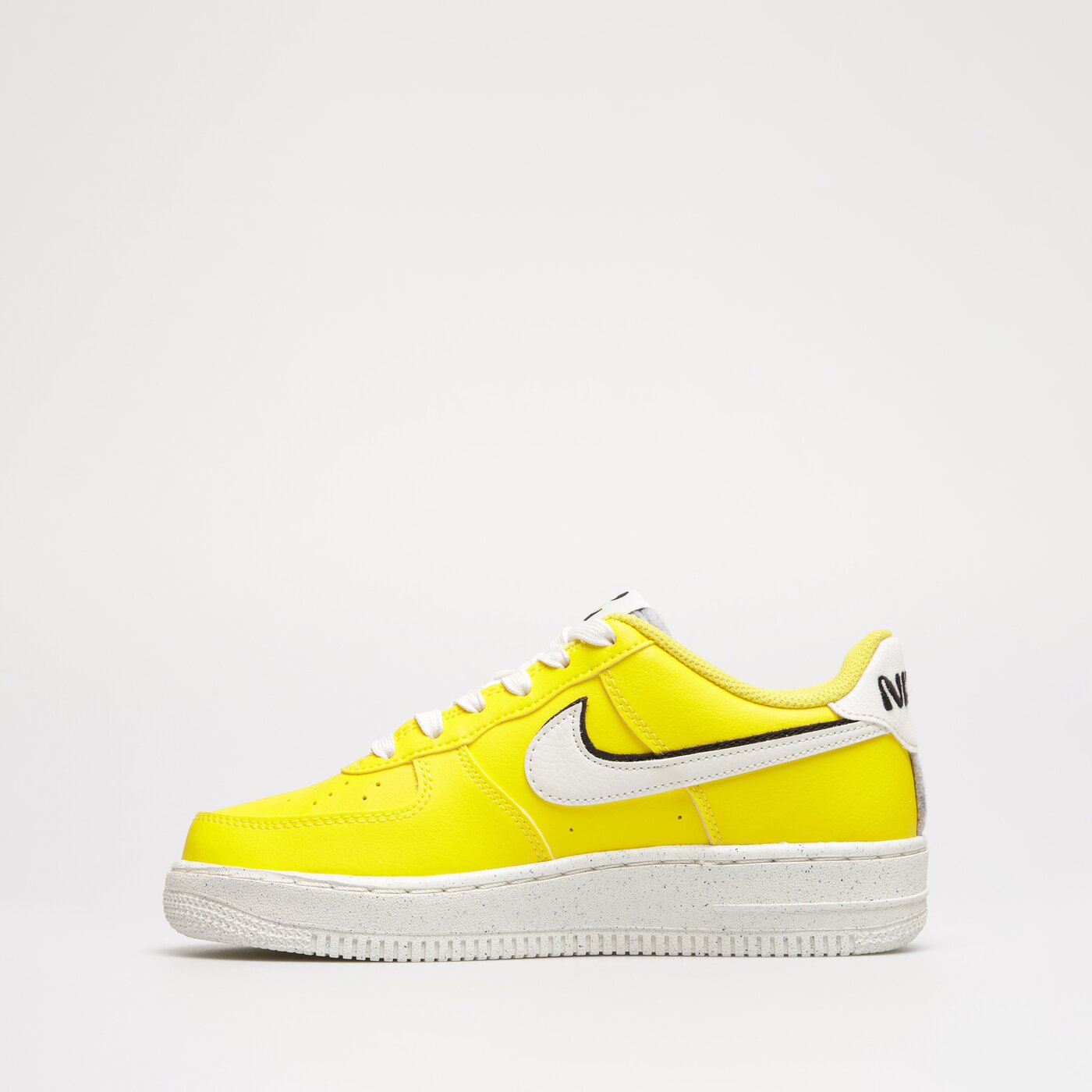 Детски маратонки NIKE AIR FORCE 1 LV8 (GS) dq0359-700 цвят жълт