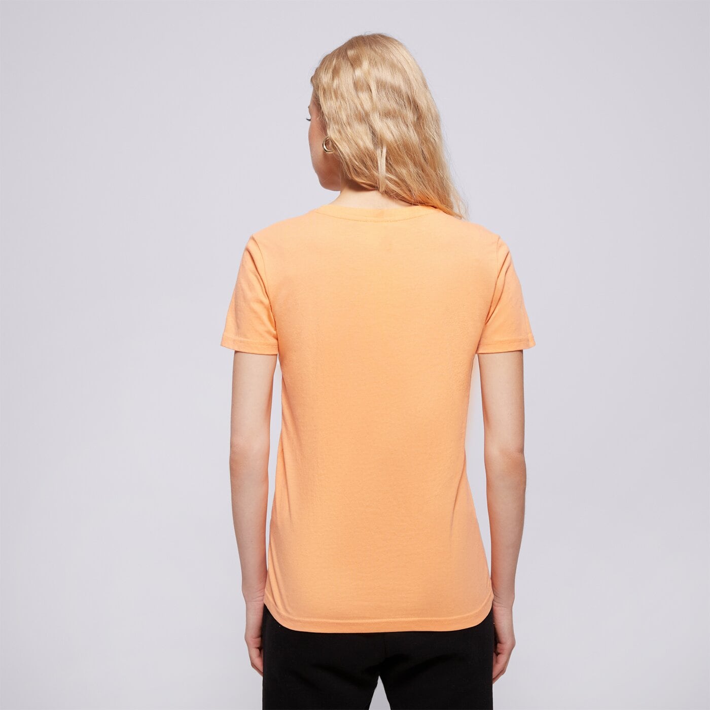 Дамска тениска CHAMPION ТЕНИСКА CREWNECK ТЕНИСКА 114780ps122 цвят оранжев