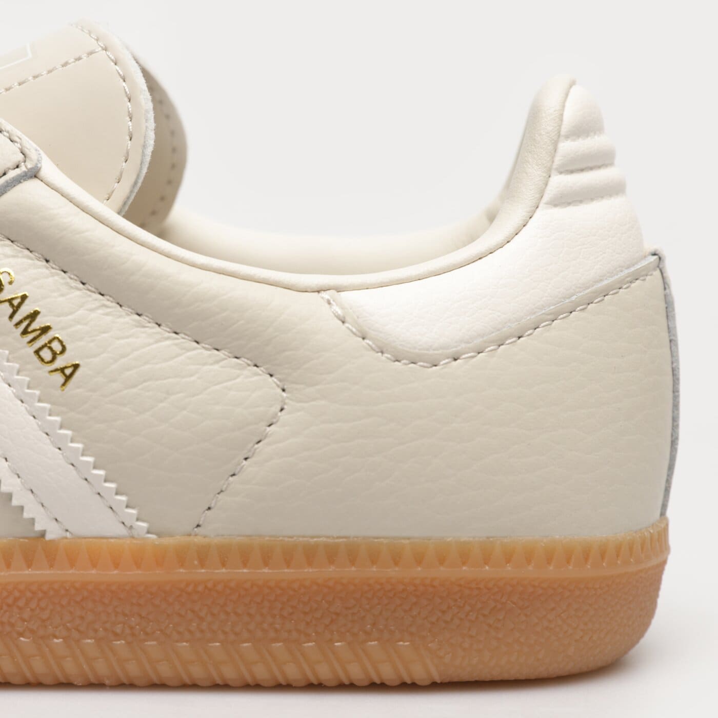 Дамски маратонки ADIDAS SAMBA OG W ie7013 цвят бежов