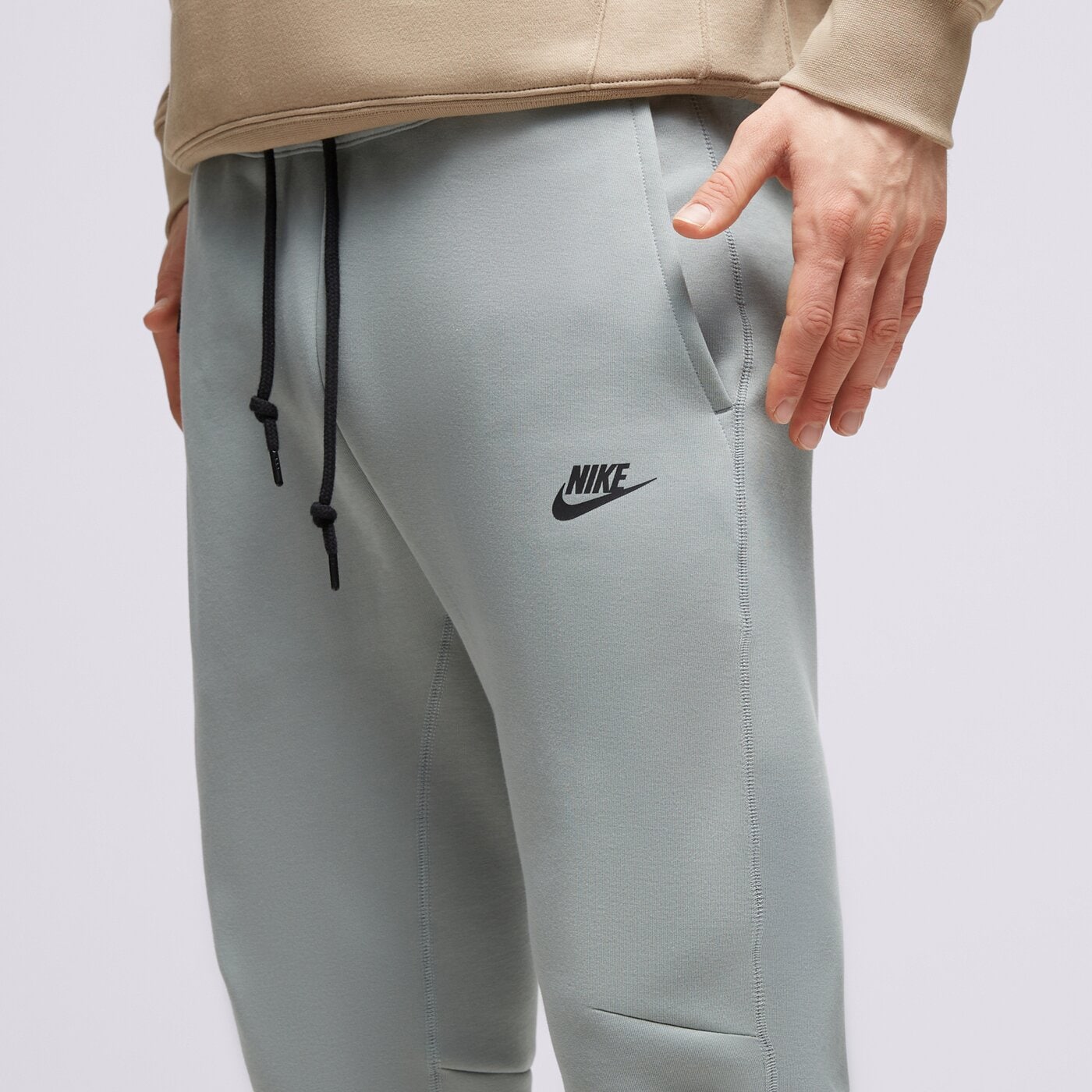 Мъжки панталони NIKE ПАНТАЛОНИ TECH FLEECE JOGGER fb8002-330 цвят сив