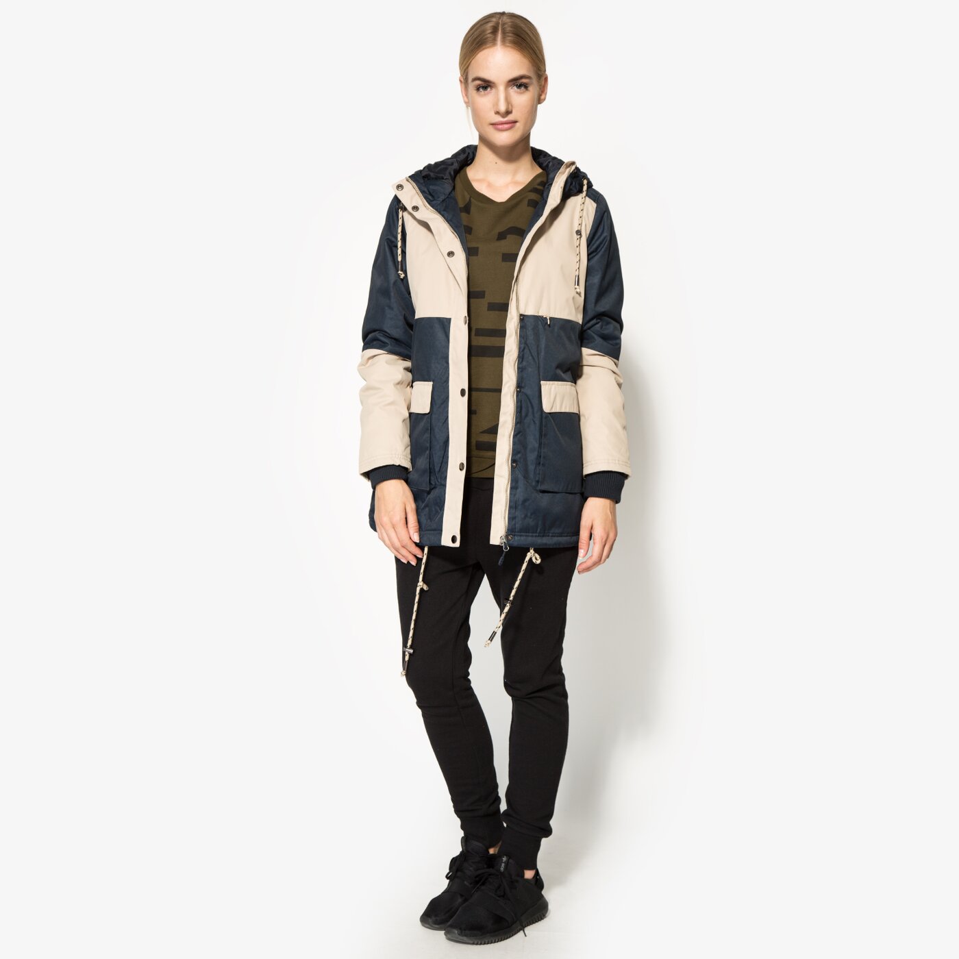 Дамско зимно яке CONFRONT ЯКЕ BAIZE cf36kud15001 цвят тъмносин