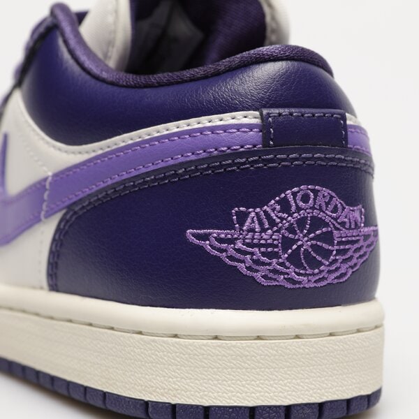Дамски маратонки WMNS AIR JORDAN 1 LOW dc0774-502 цвят виолетов