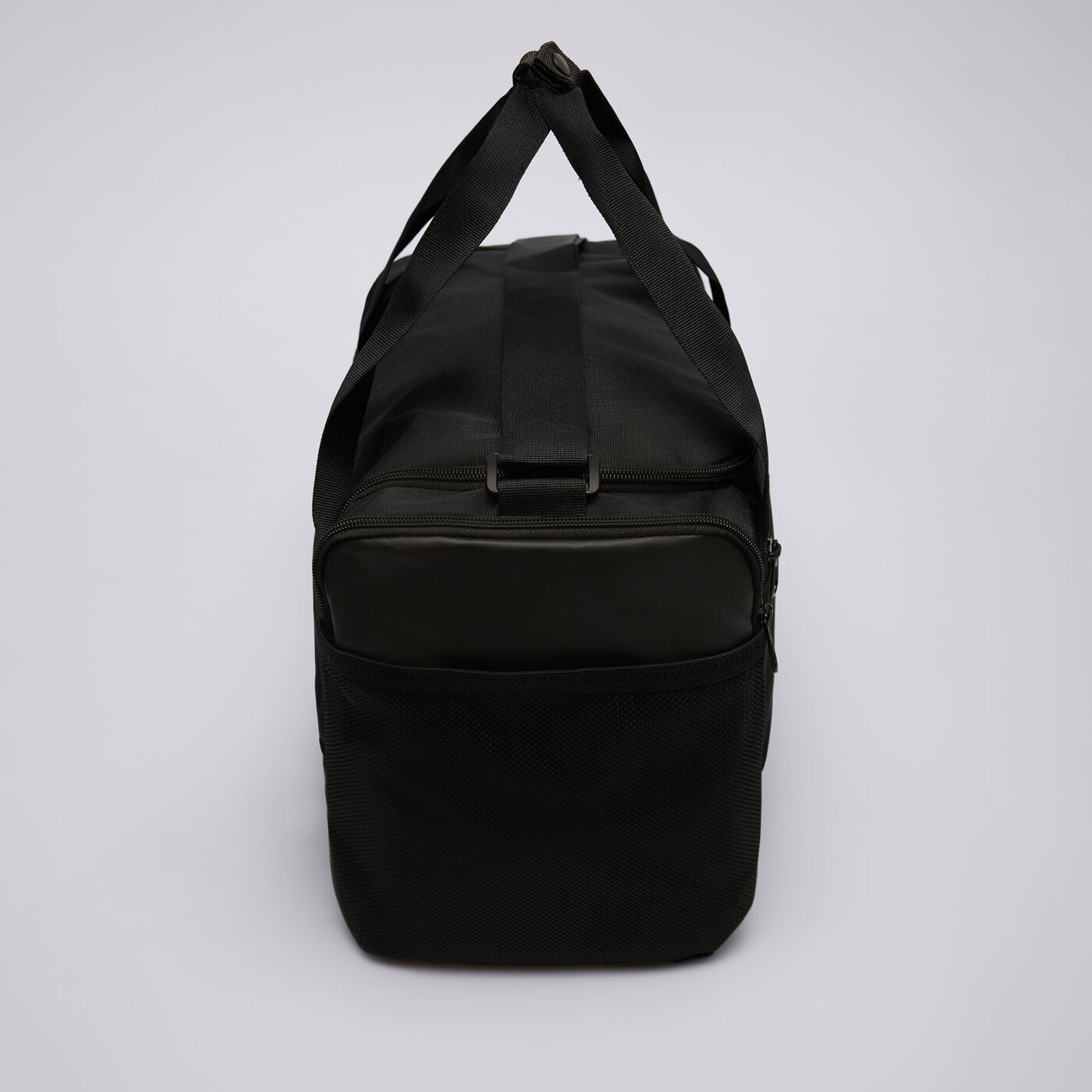 Дамски сак NIKE ЧАНТА BRASILIA 9.5 XS dm3977-010 цвят черен