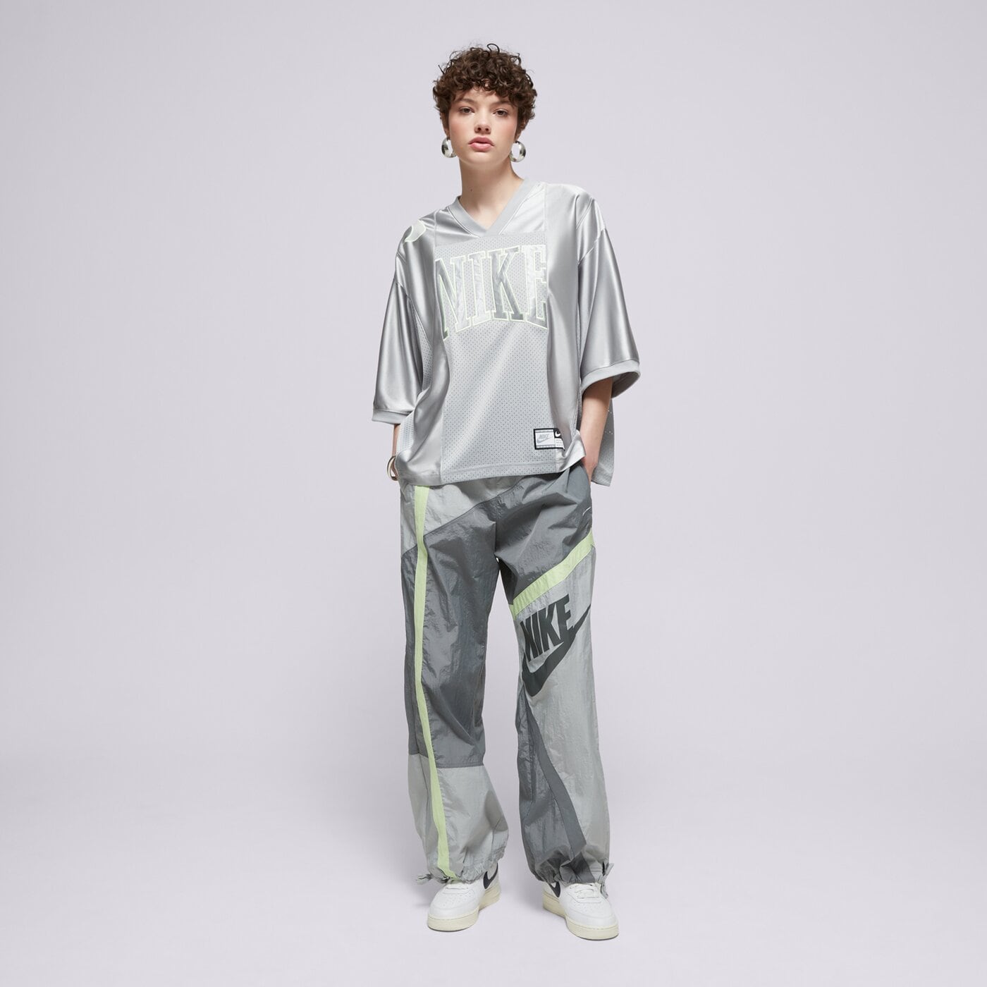 Дамски панталони NIKE ПАНТАЛОНИ W NSW STREET WVN OH PANT hj4178-084 цвят сив
