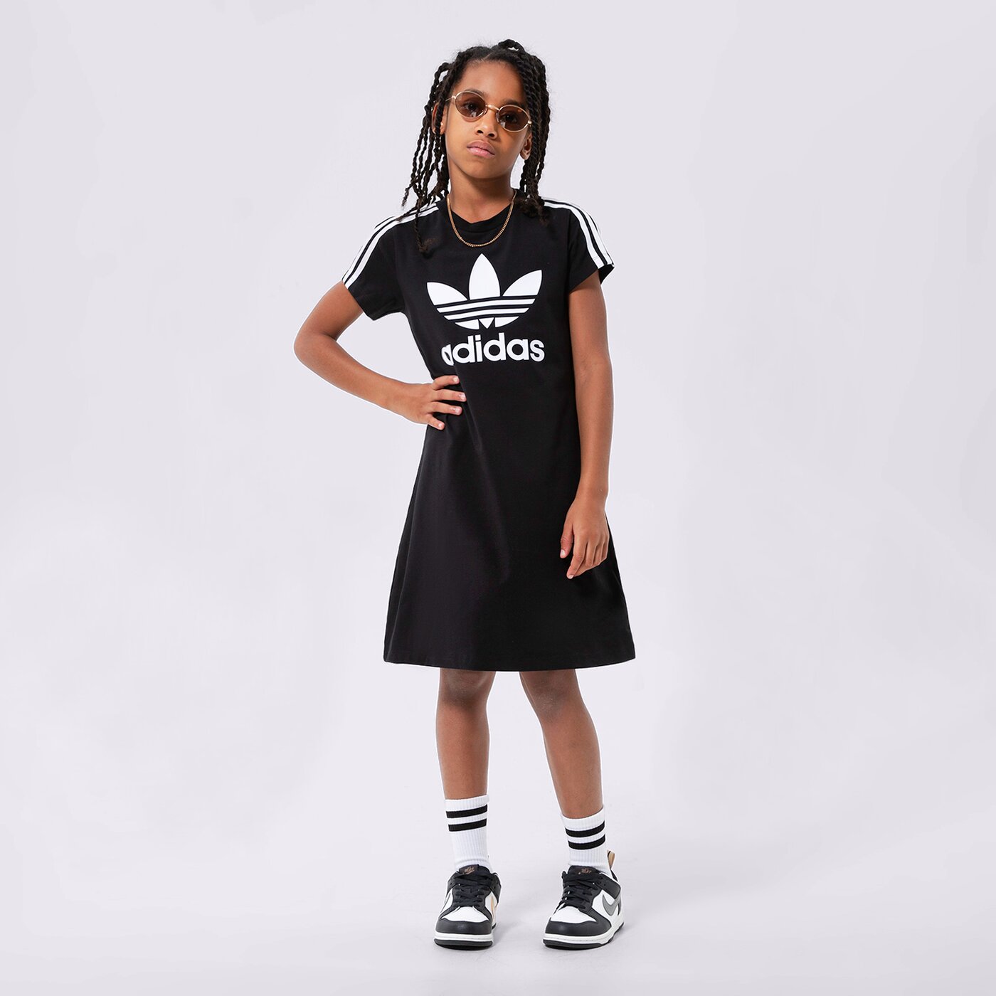  ADIDAS РОКЛЯ ADICOLOR GIRL  hk0289 цвят черен