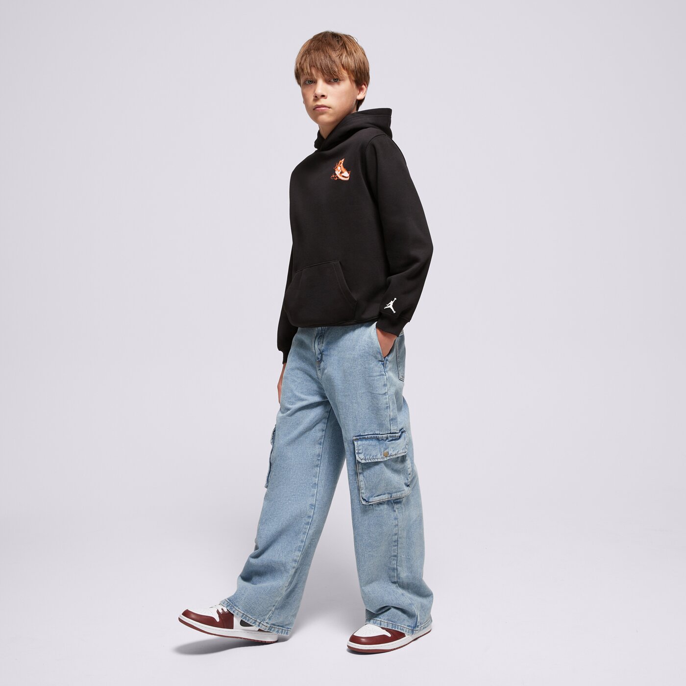 Детски суичър JORDAN СУИТЧЪР С КАЧУЛКА JDB AIR JORDAN HAS LANDED PO BOY 95f281-023 цвят черен