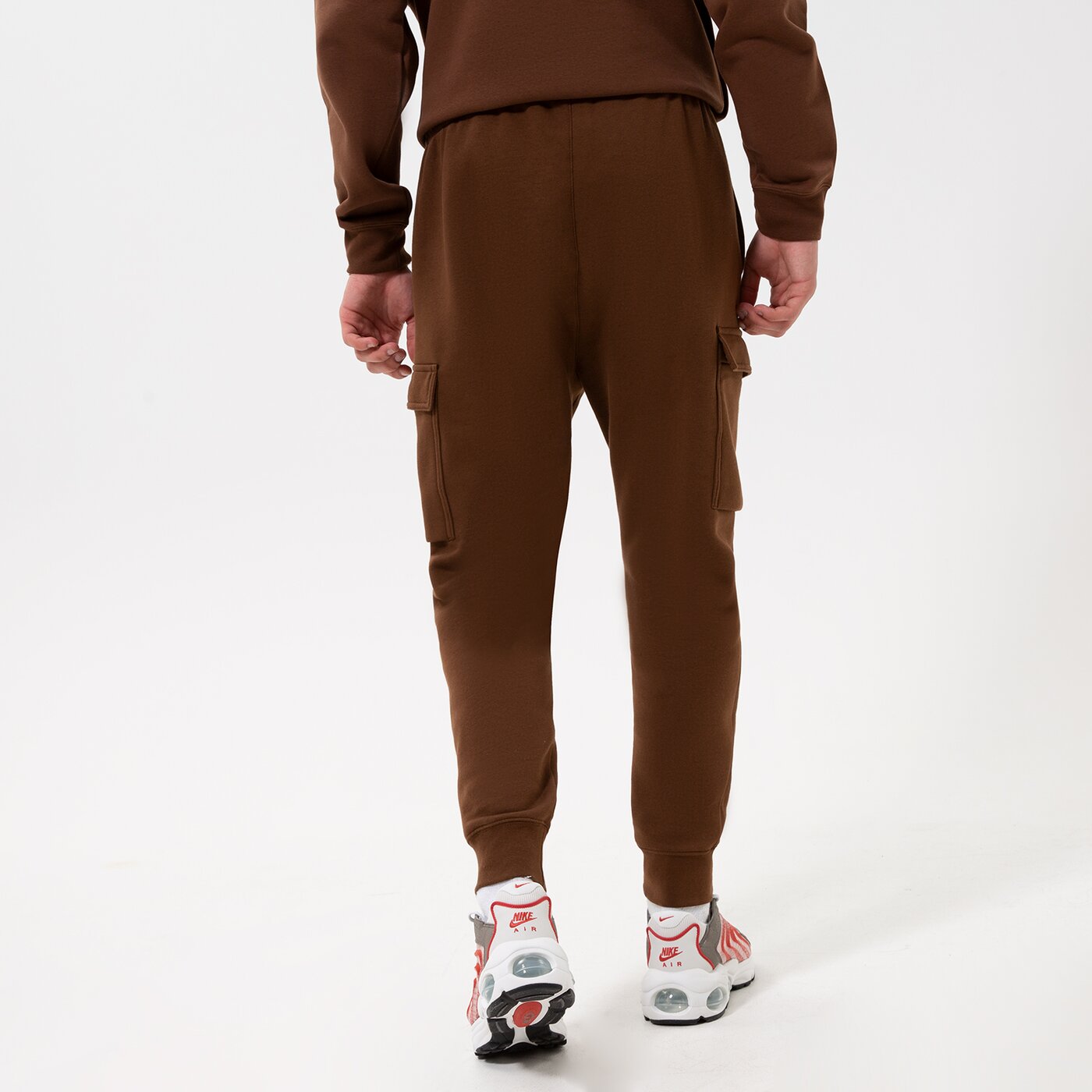 Мъжки панталони NIKE ПАНТАЛОНИ SPORTSWEAR CLUB FLEEC CARGO cd3129-259 цвят кафяв