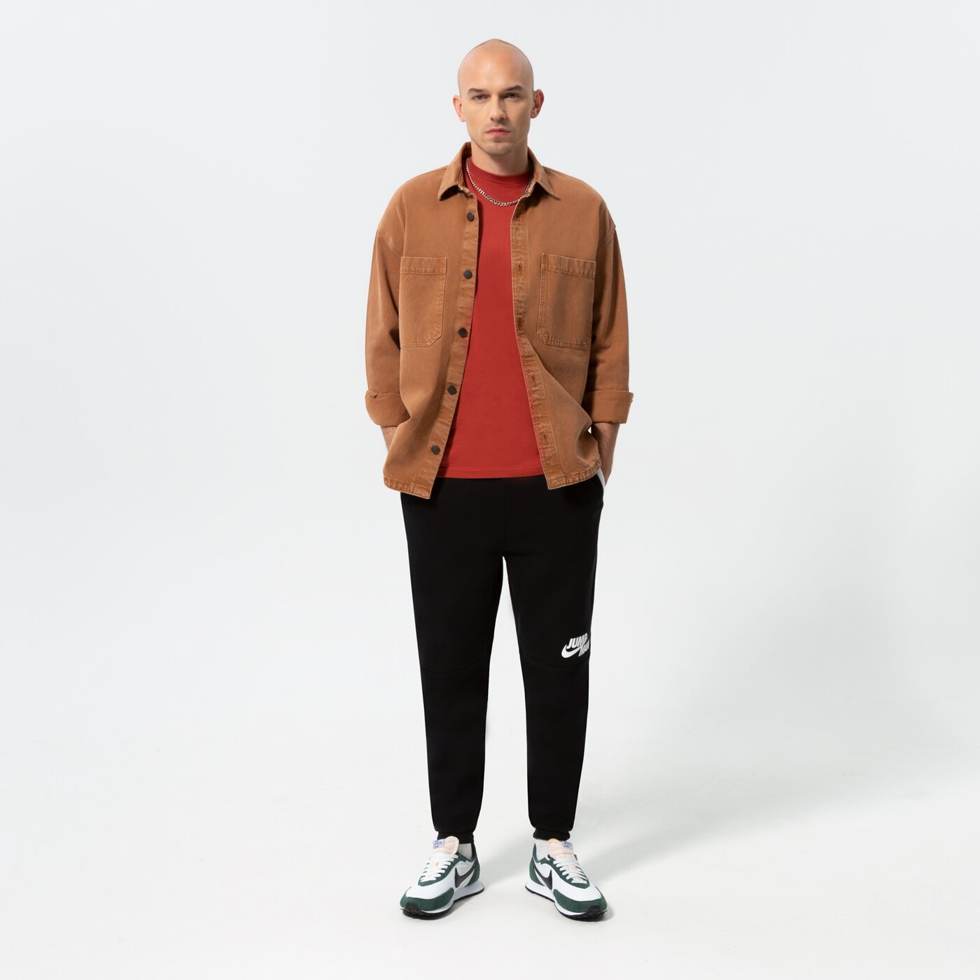 Мъжка тениска VANS ТЕНИСКА MN LEFT CHEST LOGO TEE CHILLI OIL vn0a3czeyve1 цвят червен