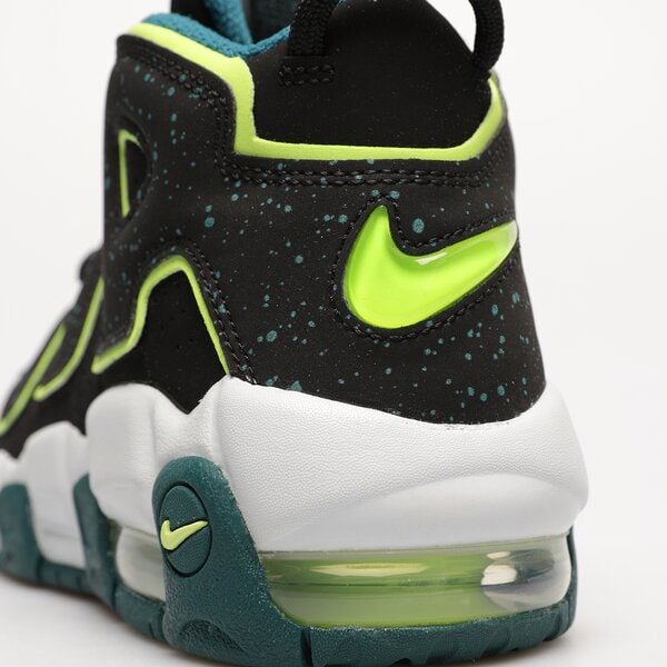 Детски маратонки NIKE AIR MORE UPTEMPO dz2809-001 цвят черен