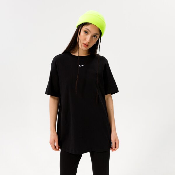 Дамска тениска NIKE SPORTSWEAR ESSENTIAL OVERSIZED ТЕНИСКА dn5697-010 цвят черен