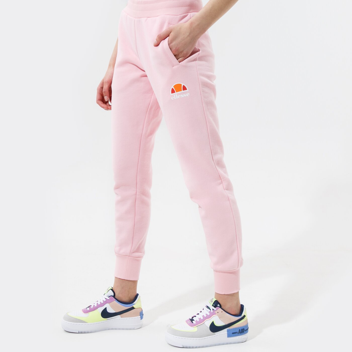 Дамски панталони ELLESSE ПАНТАЛОНИ QUEENSTOWN LPINK sgc07458808 цвят розов