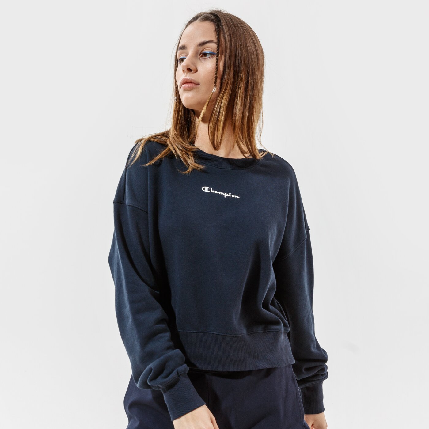 Дамски суичър CHAMPION СУИТЧЪР CREWNECK SWEATSHIRT 112588bs501 цвят тъмносин