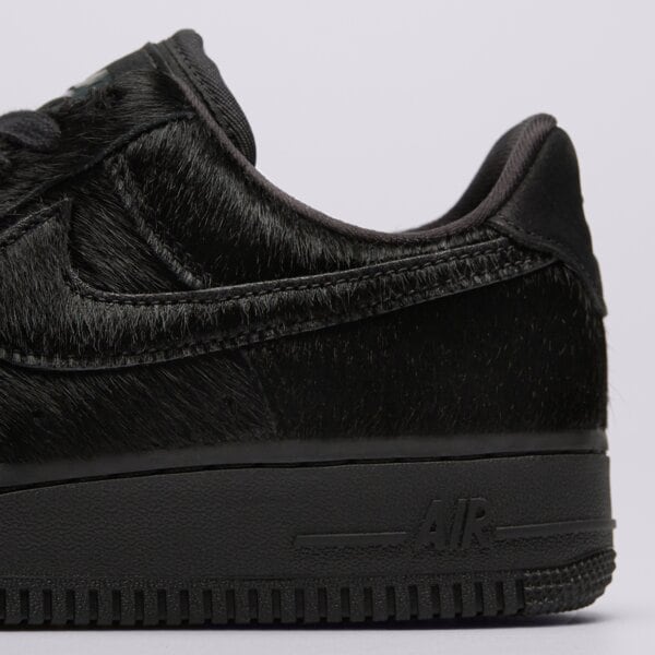 Дамски маратонки NIKE WMNS AIR FORCE 1 '07 PONY HAIR ii7398-001 цвят черен