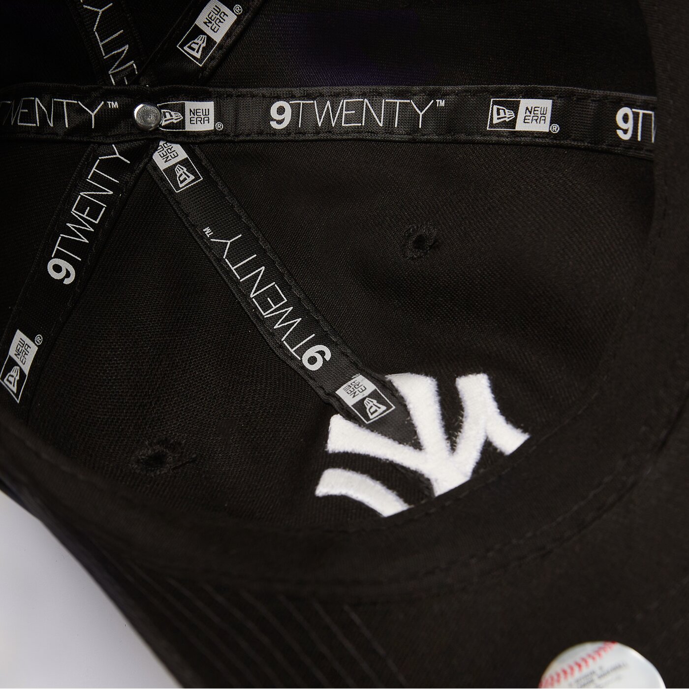 Мъжка шапка с козирка NEW ERA ШАПКА LE 920 NYY BLK NEW YORK YANKEES 60348852 цвят черен