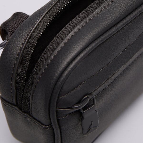 Дамски сак JORDAN ЧАНТА MONARCH CAMERA BAG wa9164-g0t цвят черен