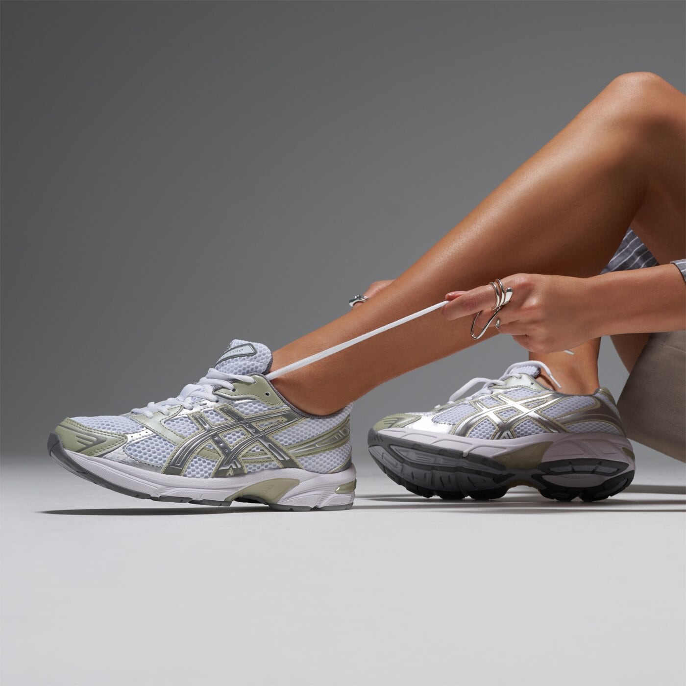 Дамски маратонки ASICS GEL-1130 1202a164_124 цвят бял