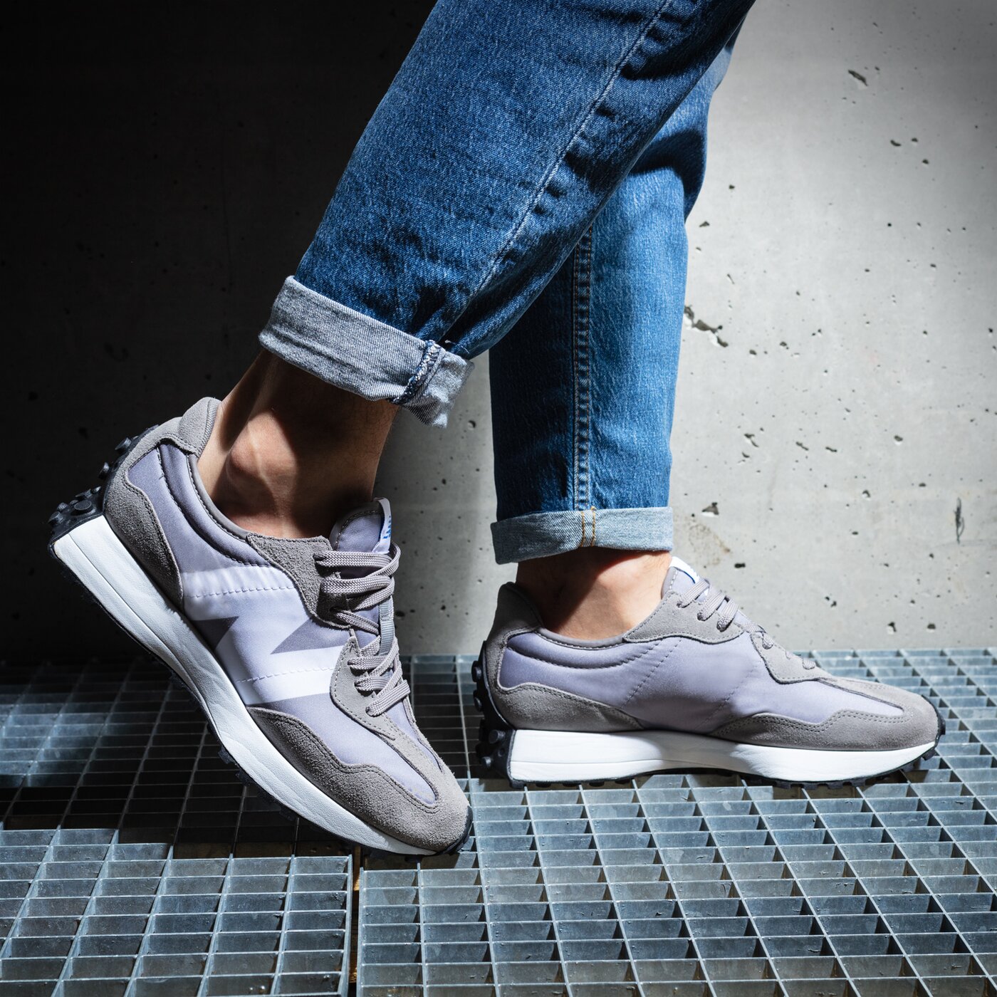 Мъжки маратонки NEW BALANCE 327  ms327cpi цвят сив